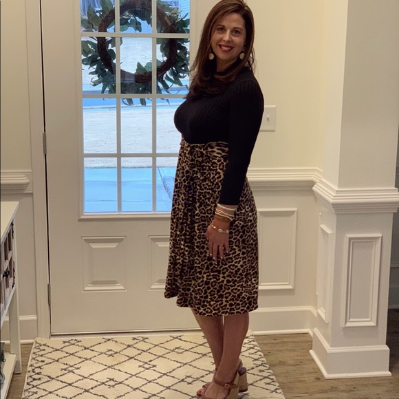 SHELBY ANIMAL PRINT DRESS - Picture 5 of 5